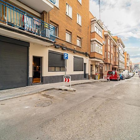 Edsam Madrid Apartments Black Eksteriør bilde